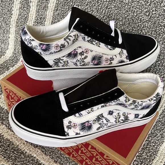 Vans Old Skool Paradise Floral Black True White WMNS - Picture 11 of 16